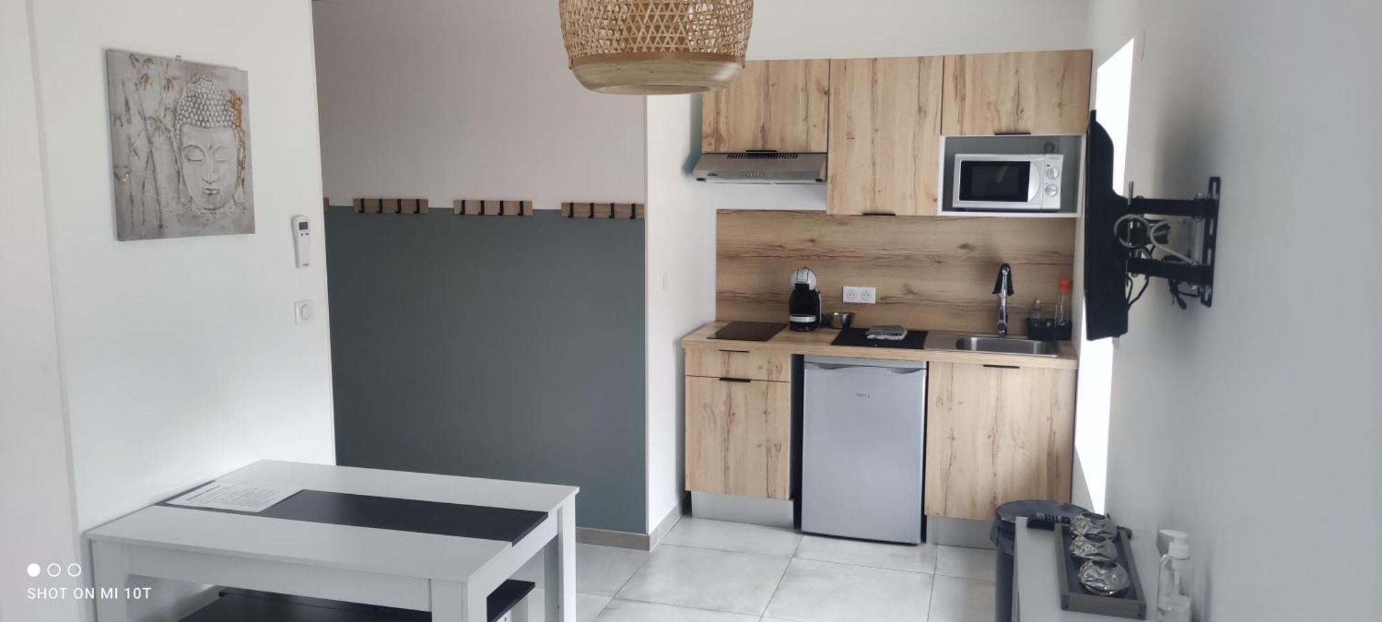 Les Suites Du Relais Saint-Martin-d'Ablois Luaran gambar